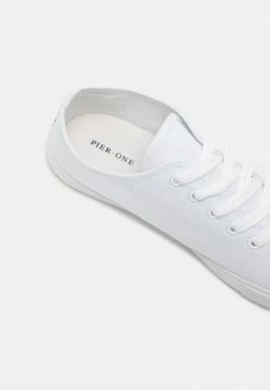 Pier One Unisexo UNISEX - Zapatillas - White -Pier One Comercio 004281d9f3754b42b609e27f90c66682