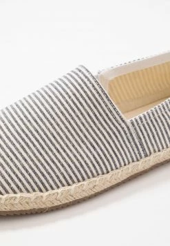 Pier One Unisexo RENA ESPADRILLE UNISEX - Alpargatas - White/blue -Pier One Comercio 02a04dfe97734a7f815d8f68c3649b78