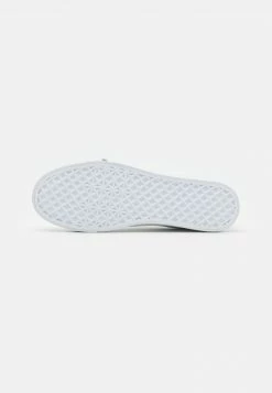 Pier One Unisexo UNISEX - Zapatillas - White -Pier One Comercio 0959762b23eb442bb1083f90a4405b12
