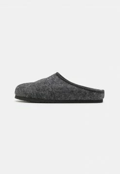 Pier One UNISEX - Pantuflas - Dark Grey, Hombre