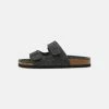 Pier One Unisexo UNISEX - Sandalias Planas - Dark Grey -Pier One Comercio 0ac1222256a94625b3cb225786a8676f