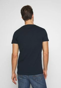 Pier One Camiseta Básica - Dark Blue, Hombre 9 Pier One Camiseta Básica - Dark Blue, Hombre -Pier One Comercio 0af70e7725c7425f98d85c327ef43d82