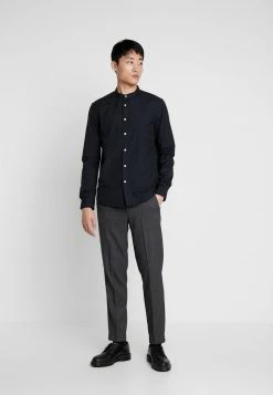 Pier One 2 PACK - Camisa - Oliv/black, Hombre