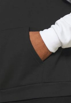 Pier One Hombre Jersey Con Capucha - Black- White -Pier One Comercio 0cc8af9622364e1d88a2913e84ecb970