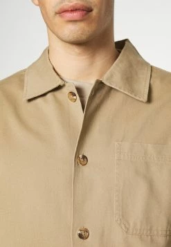 Pier One Hombre Chaqueta Fina - Tan -Pier One Comercio 0d13b6e587d74f058260b4c06b9245ad