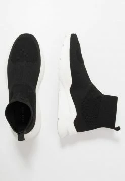 Pier One Hombre Zapatillas Altas - Black/white -Pier One Comercio 10ccf7ff9f224e04a47124c133fa2a1f