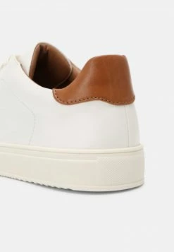 Pier One Hombre Zapatillas - White -Pier One Comercio 1b695423a2f5444c9a38f56ab6346f7c