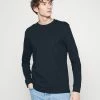 Pier One Camiseta De Manga Larga - Dark Blue, Hombre -Pier One Comercio 203e13d832c34ffc9d49346c3a822f9a