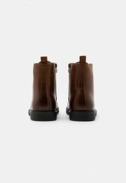 Pier One Hombre Botines Con Cordones - Cognac 10 Pier One Hombre Botines Con Cordones - Cognac -Pier One Comercio 20cd0ce90e124ecfa486d497e4f6687b