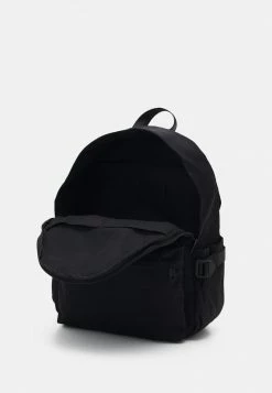 Pier One Unisexo Mochila - Black -Pier One Comercio 217e4345e2f5423f9d07d7dcf0a6be6a