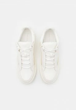 Pier One Hombre Zapatillas - White/gold-coloured 11 Pier One Hombre Zapatillas - White/gold-coloured -Pier One Comercio 2c91764f4ac14ce3aa2601594068add7