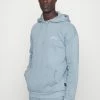 Pier One Hombre CORE SCRIPT - Sudadera - Light Blue 1 Pier One Hombre CORE SCRIPT - Sudadera - Light Blue -Pier One Comercio 2d429ab330f44308b2f09d4eaa8a408f