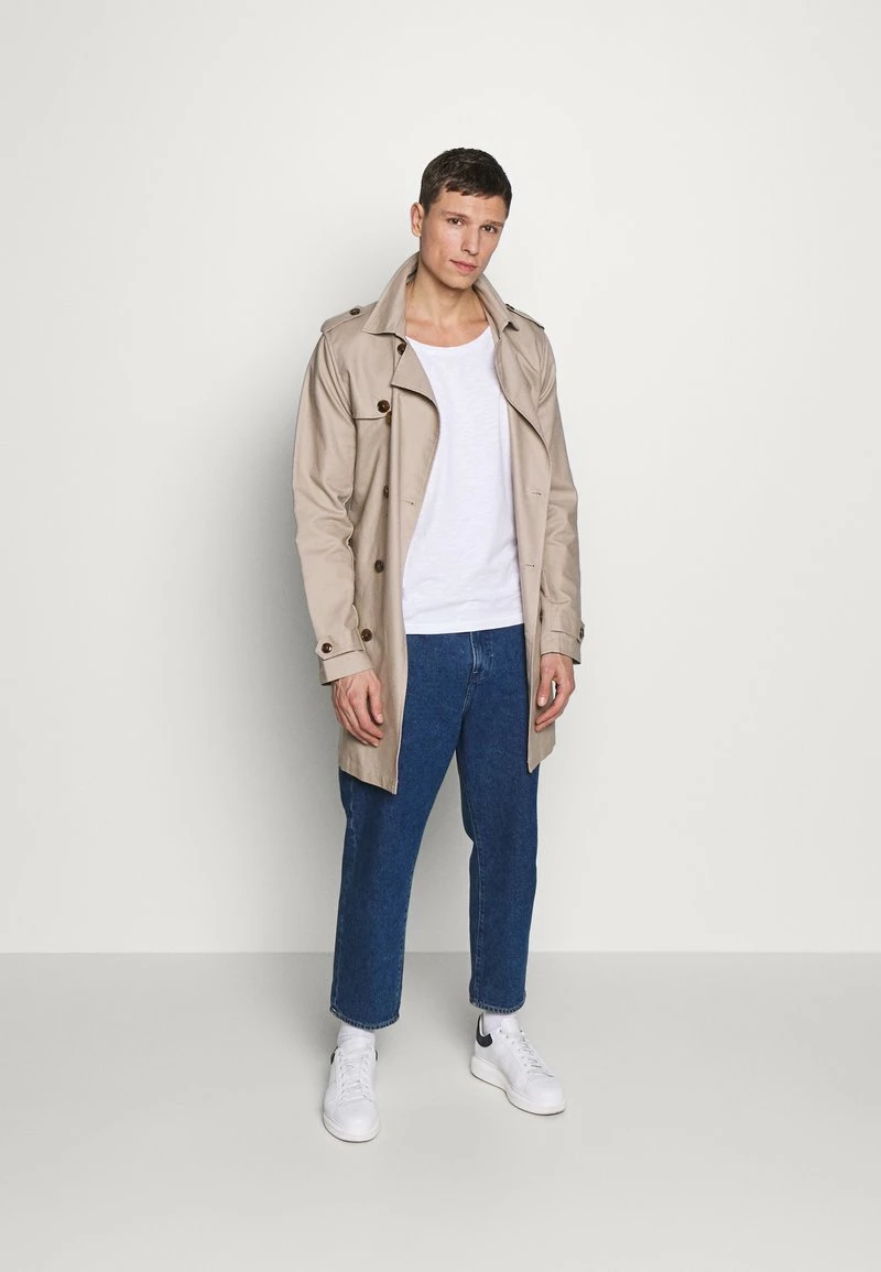 Pier One Hombre Camiseta Básica - Bright White 4 Pier One Hombre Camiseta Básica - Bright White - Imagen 2