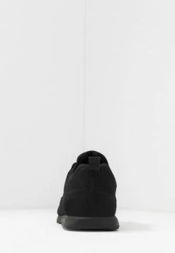 Pier One Unisexo UNISEX - Zapatillas - Black -Pier One Comercio 32cd74c6a9f2435392756e14ba09138c