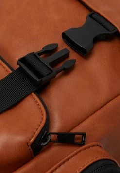 Pier One UNISEX - Mochila - Brown, Unisexo 9 Pier One UNISEX - Mochila - Brown, Unisexo -Pier One Comercio 339569e82c924e7ba2ba4e9f680b58f0