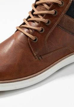 Pier One Hombre Zapatillas Altas - Cognac -Pier One Comercio 34d98627b6f64b5eba0a816a361893ff