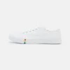 Pier One Unisexo UNISEX - Zapatillas - White -Pier One Comercio 3569094ce58d4309af216e3ade40059c