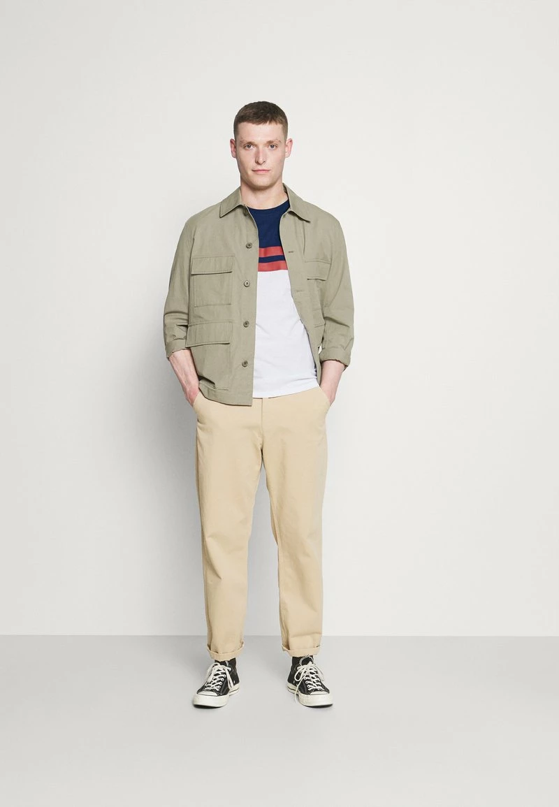 Pier One Hombre Camiseta Estampada - Blue/red 4 Pier One Hombre Camiseta Estampada - Blue/red - Imagen 2