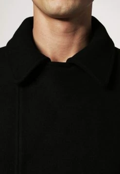 Pier One Abrigo Corto - Black, Hombre -Pier One Comercio 3a807c417cf745f9bb635596e9ac1542