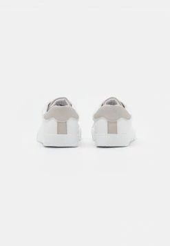 Pier One Unisexo Zapatillas - White -Pier One Comercio 3e313e8ce56a423d877a9a77941723b2