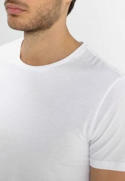 Pier One Hombre Camiseta Básica - White -Pier One Comercio 45ba89a7fead4a8ab7069a4eee7a2e1a