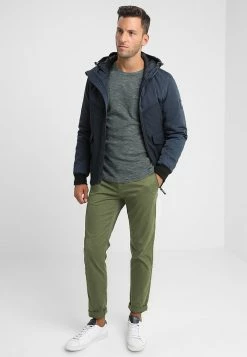 Pier One Hombre Pantalones Chinos - Dark Green 8 Pier One Hombre Pantalones Chinos - Dark Green -Pier One Comercio 463f702f2ed3482db03c4046bdc1b5b4