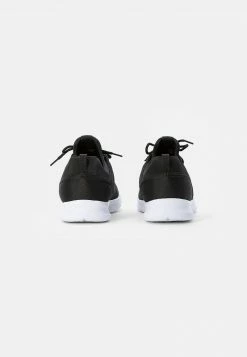Pier One Hombre Zapatillas - Black White -Pier One Comercio 481597f65b9d44c5b91bf9e4cb09e2de