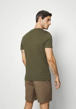 Pier One Hombre Camiseta Estampada - Oliv 9 Pier One Hombre Camiseta Estampada - Oliv -Pier One Comercio 4fa4d0e545b048e7877271b42aa0b831