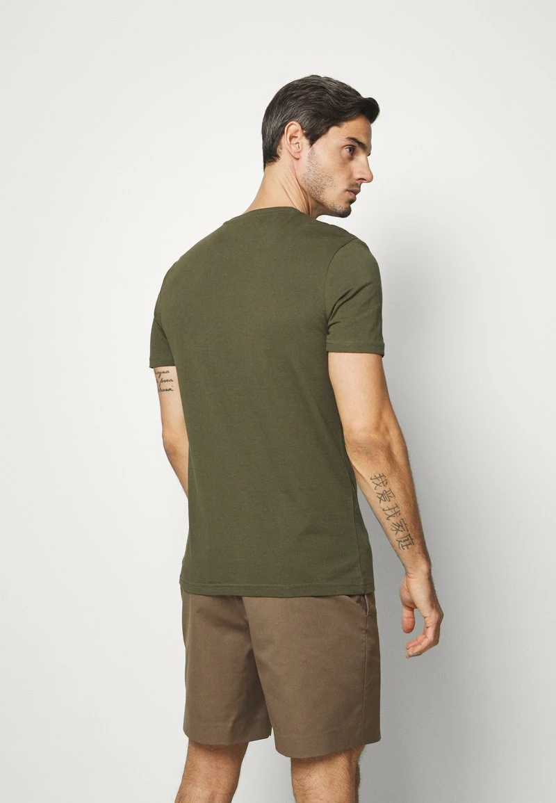 Pier One Hombre Camiseta Estampada - Oliv 5 Pier One Hombre Camiseta Estampada - Oliv - Imagen 3
