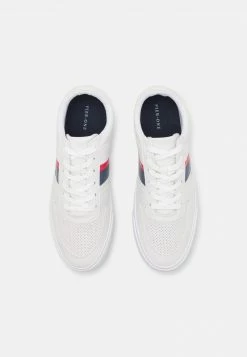 Pier One Unisexo UNISEX - Zapatillas - White -Pier One Comercio 53278db4d31c4673a84a41acec59a050