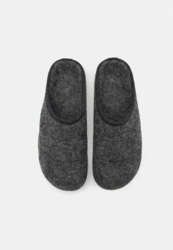 Pier One UNISEX - Pantuflas - Dark Grey, Hombre 11 Pier One UNISEX - Pantuflas - Dark Grey, Hombre -Pier One Comercio 565cd33a9efe4d1587fde9325bb68295