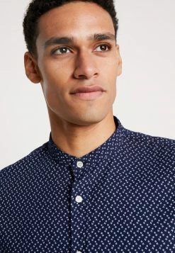 Pier One Hombre Camisa - Dark Blue 11 Pier One Hombre Camisa - Dark Blue -Pier One Comercio 5695d24fd0c843af97a70a514ac9bc8d