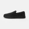 Pier One Unisexo JW19613 UNISEX - Zapatillas - Black -Pier One Comercio 58c08f234a2842babf3a6911c70c6e3a