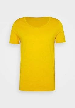 Pier One Hombre Camiseta Básica - Light Yellow -Pier One Comercio 59518517aea742df80e038e30622505d
