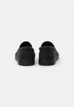 Pier One Unisexo JW19613 UNISEX - Zapatillas - Black 10 Pier One Unisexo JW19613 UNISEX - Zapatillas - Black -Pier One Comercio 5c561fd1015f42c49b8e86e6f3a36fd2