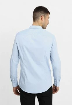 Pier One 2 PACK - Camisa Elegante - White/light Blue, Hombre -Pier One Comercio 61a099f0b8c94c12b7ecbbb87770ca61