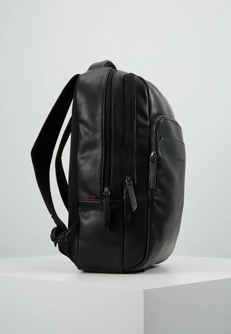 Pier One Hombre Mochila - Black 6 Pier One Hombre Mochila - Black - Imagen 4