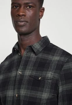 Pier One Hombre Camisa - Olive -Pier One Comercio 6d26675cd61e41cdbff82c0c54918b41