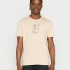Pier One Hombre Camiseta Estampada - Tan -Pier One Comercio 71ac931f1114494f898eb7c3044c331f