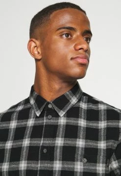 Pier One Hombre Camisa - Black -Pier One Comercio 74165dc4368d4b1ab5ade95807e01ed9