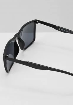 Pier One Hombre Gafas De Sol - Black -Pier One Comercio 74d633abcb374f85b0cab8dddcf7a494