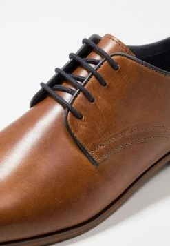Pier One Hombre LEATHER - Zapatos Con Cordones - Cognac -Pier One Comercio 76f5be79c98c4f9fbba21d9f9fd73790
