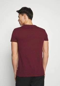 Pier One Hombre Camiseta Básica - Bordeaux -Pier One Comercio 78832665bbab4a759b2ca32b68fb5a77