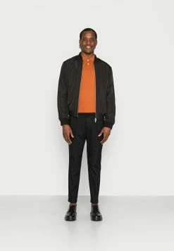 Pier One Comercio -Pier One Comercio 84a999fd7e1f4e42a5df87ed96b0f8f4