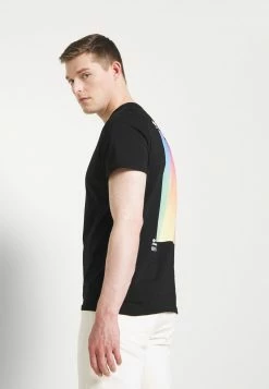 Pier One Hombre Camiseta Estampada - Black -Pier One Comercio 853f4908b81d490192a3610960567df9