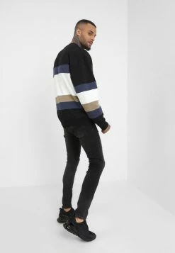 Pier One Vaqueros Pitillo - Black Denim, Hombre 10 Pier One Vaqueros Pitillo - Black Denim, Hombre -Pier One Comercio 8b915082d1694145876746e9165f6ef8