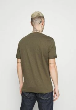 Pier One Unisexo Camiseta Estampada - Olive -Pier One Comercio 8d8ccf5e82de4738a2467c83e649200d