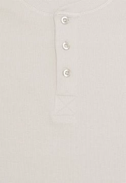 Pier One Hombre LOUNGE HENLEY TEE - Camiseta De Pijama - Beige -Pier One Comercio 8ed5517d120e4da1ad586390db7503c1