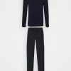 Pier One Hombre Pijama - Dark Blue/white -Pier One Comercio 915a4e2e34aa49438a1d16a8dd37a641