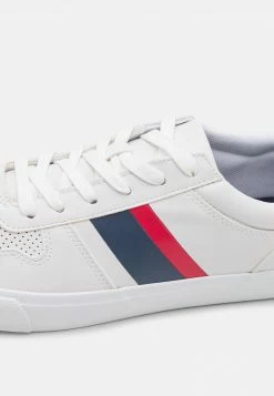 Pier One Unisexo UNISEX - Zapatillas - White -Pier One Comercio 9722d65230b346ba85418f91e779180e